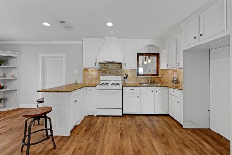 4811 Falvey Street Houston TX 77017