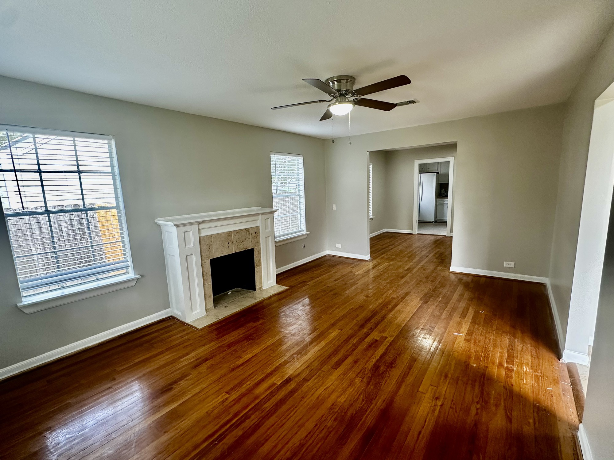 2035 Palo Alto Street Houston TX 77023
