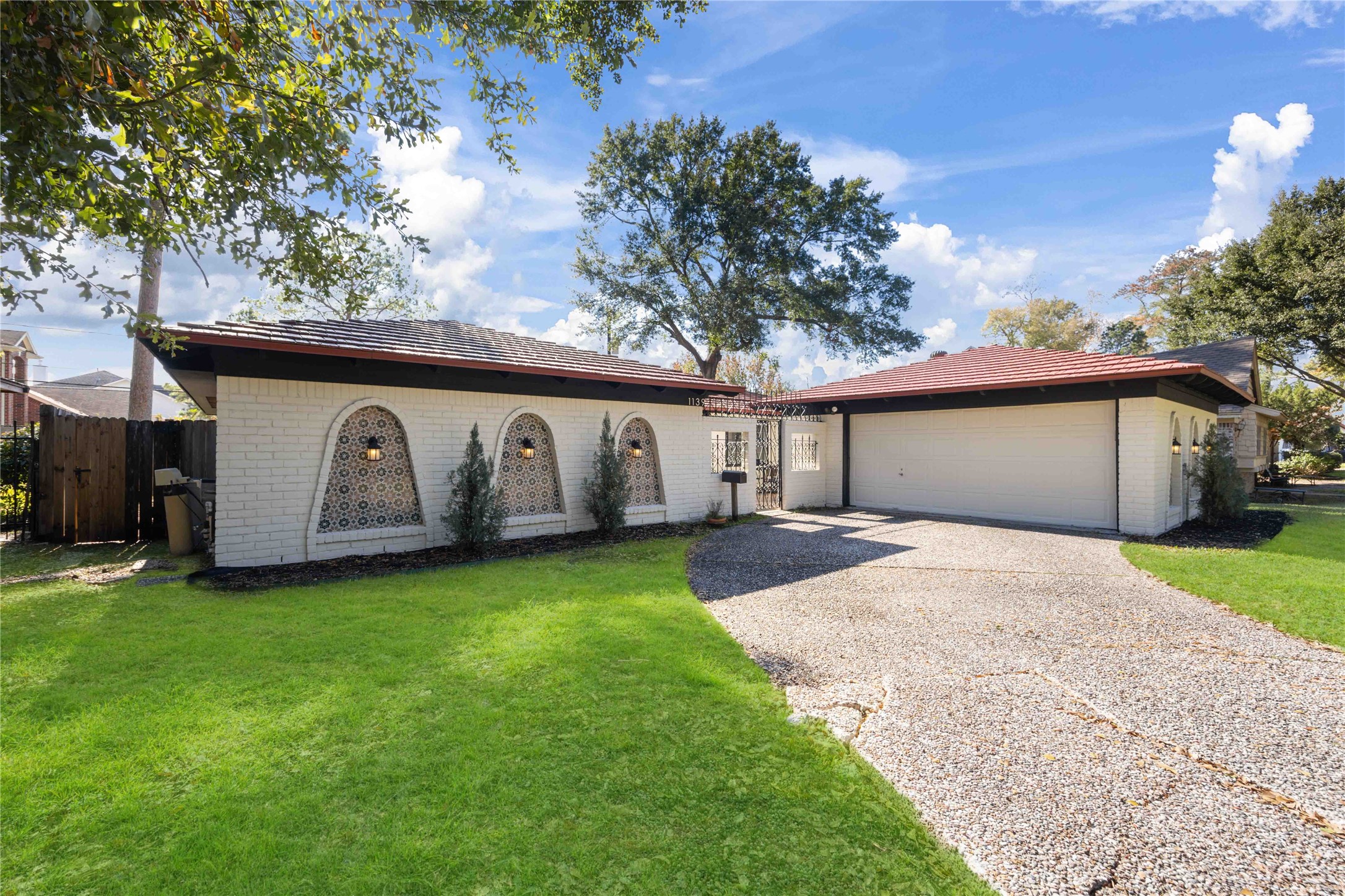 1139 Creekmont Drive Houston TX 77091