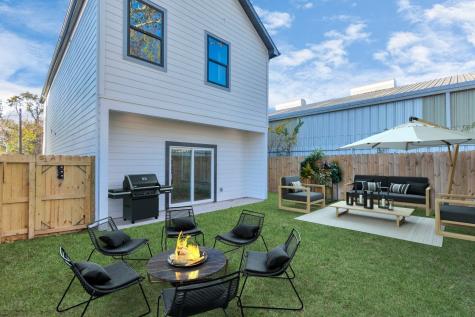 2213 Lee Street Houston TX 77026