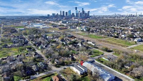 2213 Lee Street Houston TX 77026