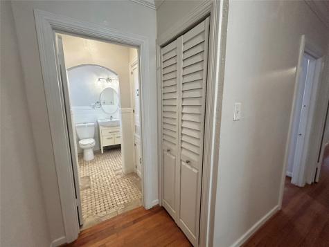 1936 Lexington Street Houston TX 77098