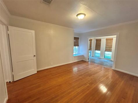 1936 Lexington Street Houston TX 77098