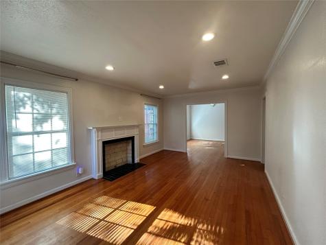1936 Lexington Street Houston TX 77098