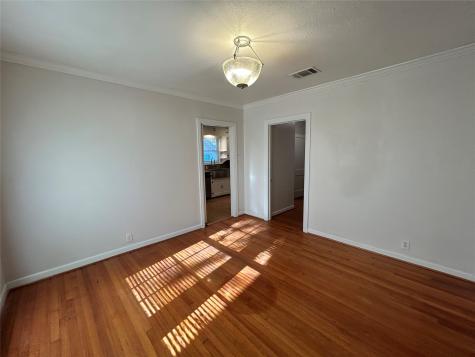 1936 Lexington Street Houston TX 77098