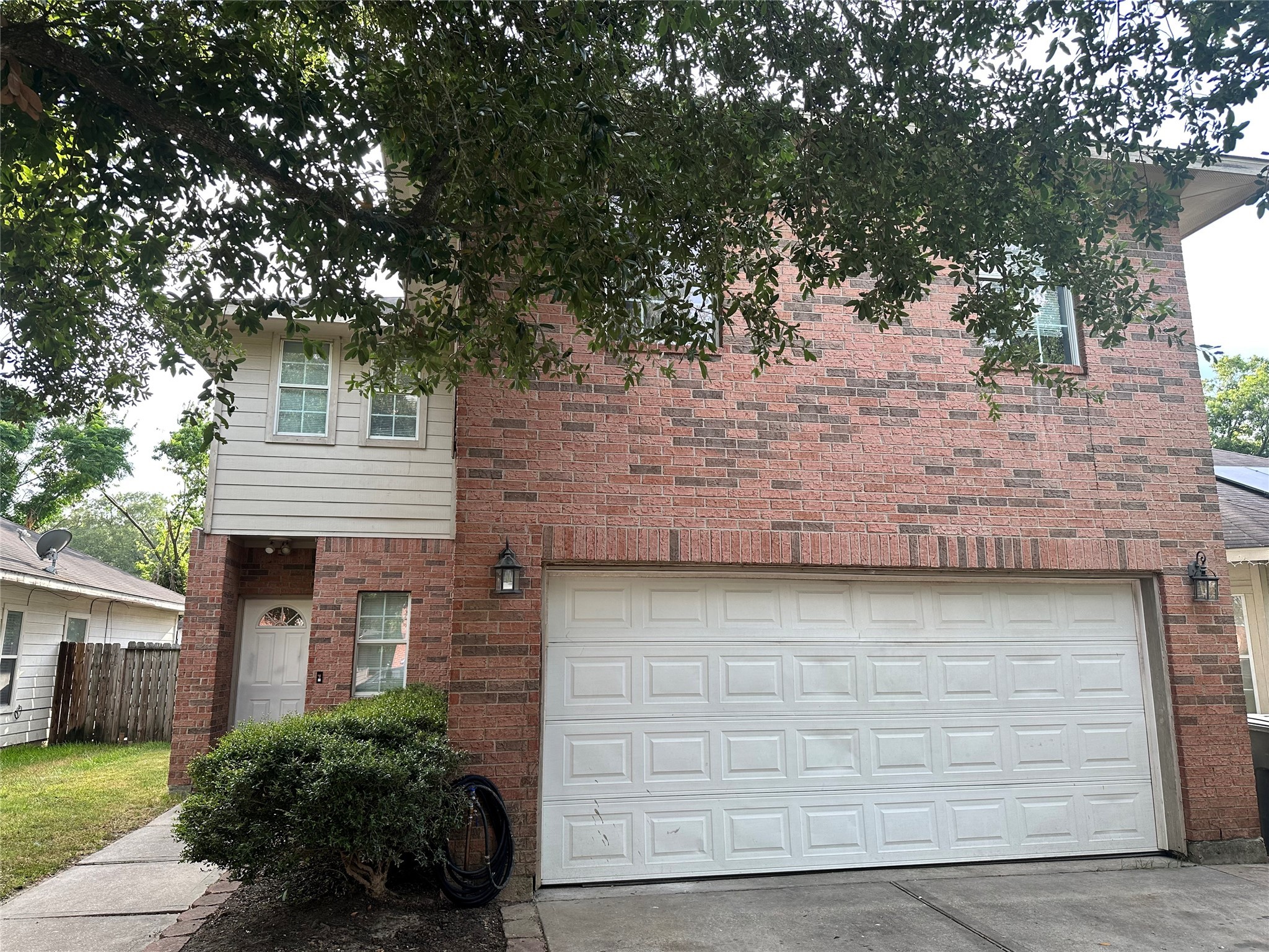 12027 Privada Saratoga Avenue Houston TX 77076