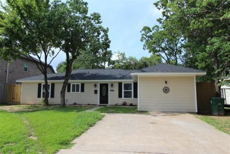 6625 Schiller Street Houston TX 77055