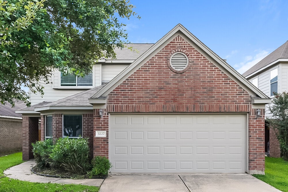 3227 Barkers Crossing Avenue Houston TX 77084