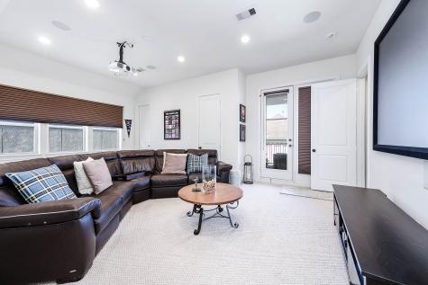 2715 Arabelle Grove Houston TX 77007