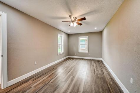 101 28th Street N Texas City TX 77590
