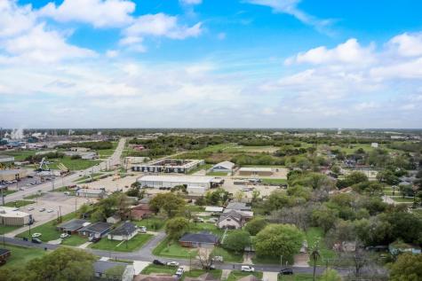 101 28th Street N Texas City TX 77590