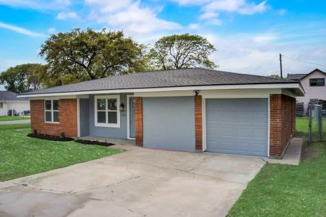 101 28th Street N Texas City TX 77590