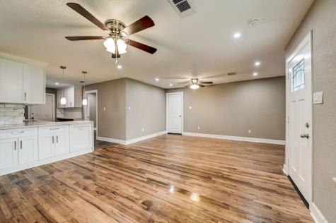 101 28th Street N Texas City TX 77590