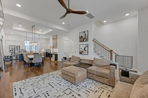 4013 Barnes Street Houston TX 77007