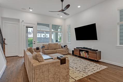 4013 Barnes Street Houston TX 77007