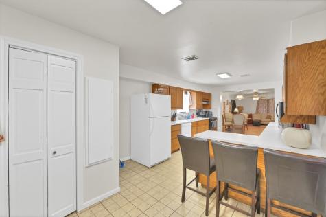 5223 Chestnut Street Bellaire TX 77401