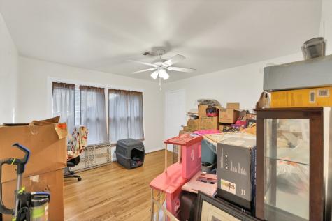 5223 Chestnut Street Bellaire TX 77401