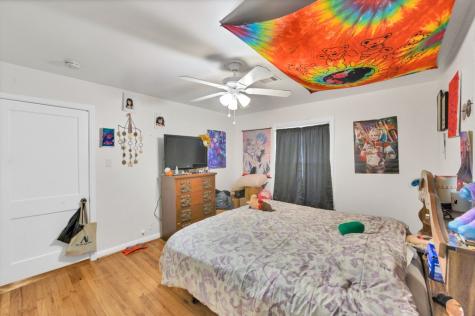 5223 Chestnut Street Bellaire TX 77401