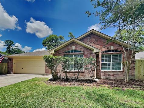 3126 Lake Breeze Lane Crosby TX 77532