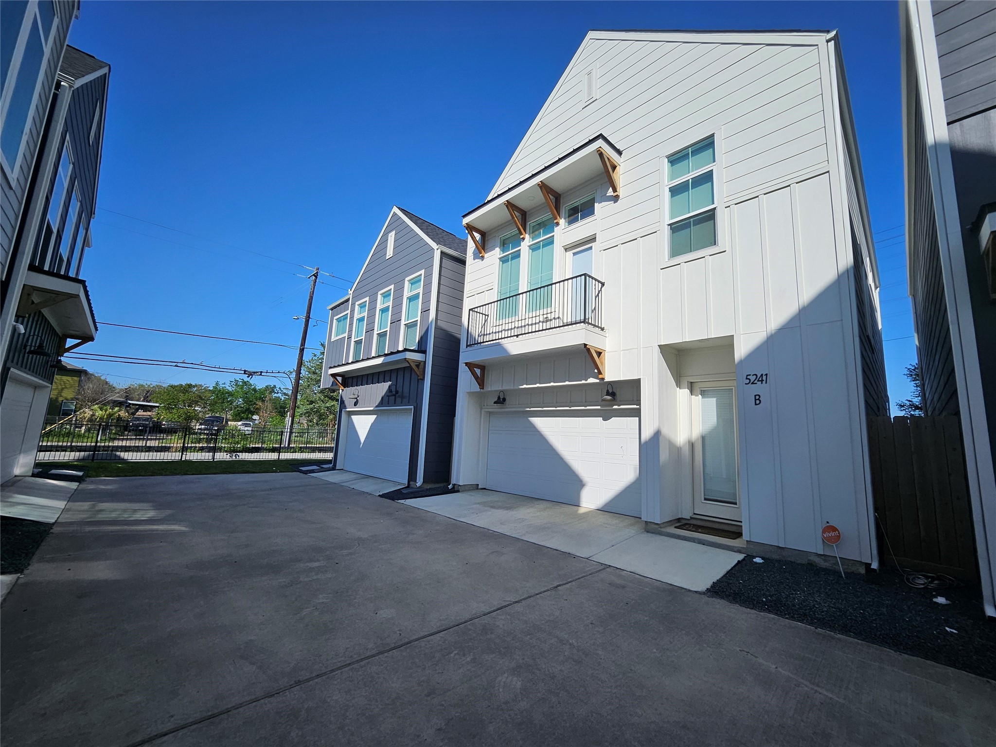 5241 Hillman Street B Houston TX 77023