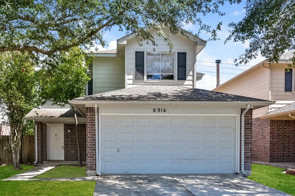 6914 Bayou Crest Drive Houston TX 77088
