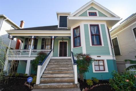 1715 Church Street Galveston TX 77550