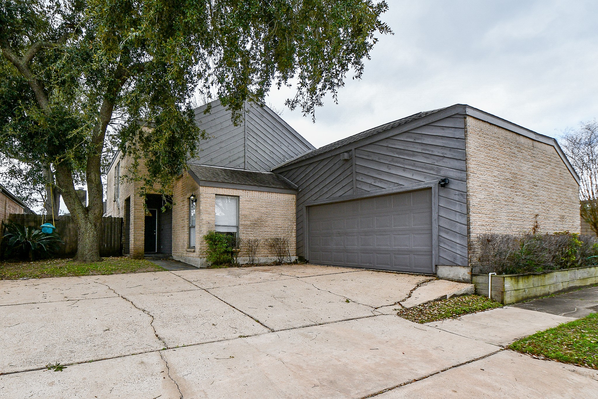 7711 Hopewell Lane Houston TX 77071