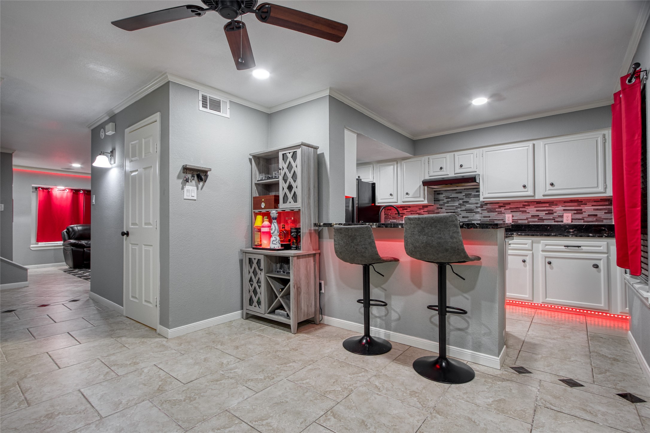 11811 Algonquin Drive Houston TX 77089