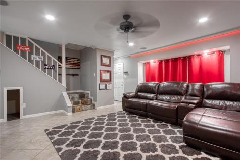 11811 Algonquin Drive Houston TX 77089