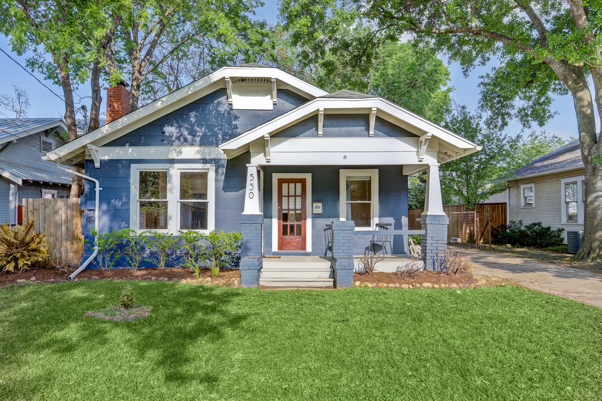 530 Frasier Street Houston TX 77007