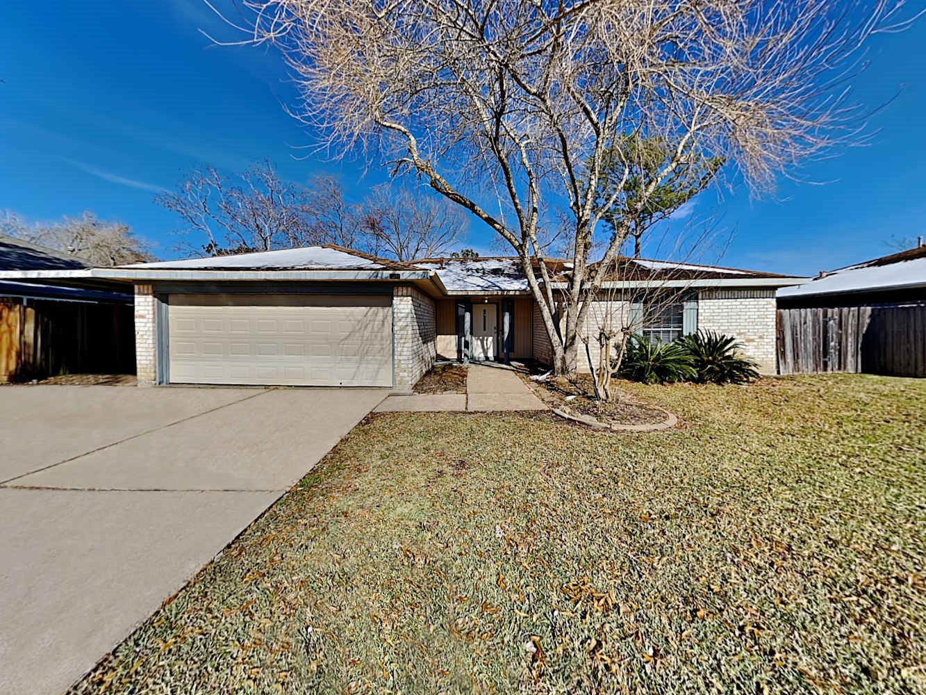 1611 Cypress Hollow Street Pearland TX 77581