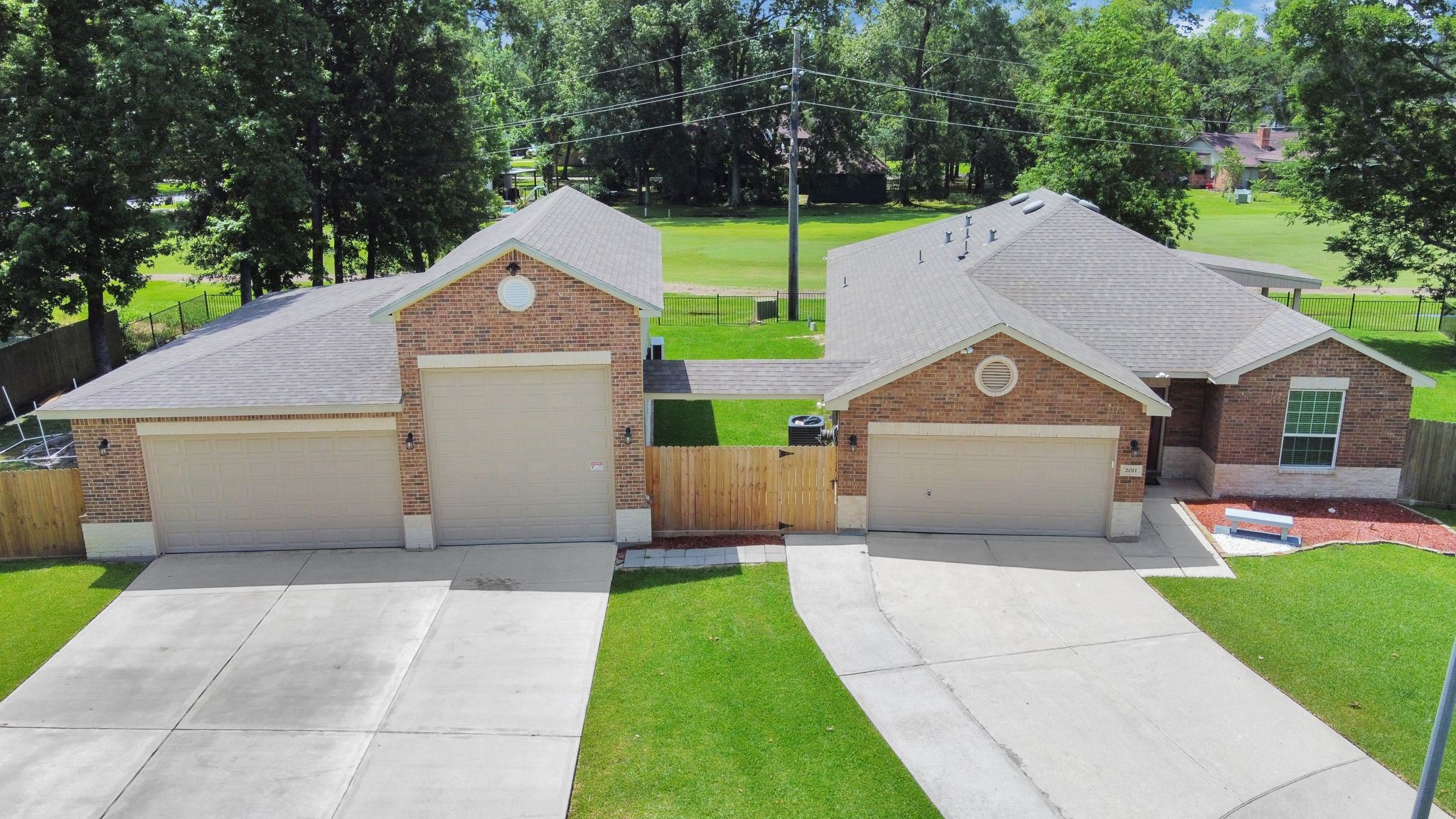 2011 Halyard Drive Crosby TX 77532