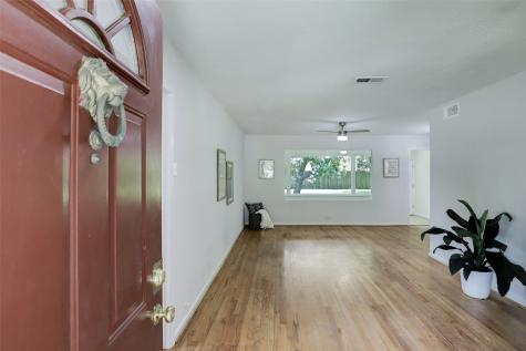 4125 Woodfox Street Houston TX 77025