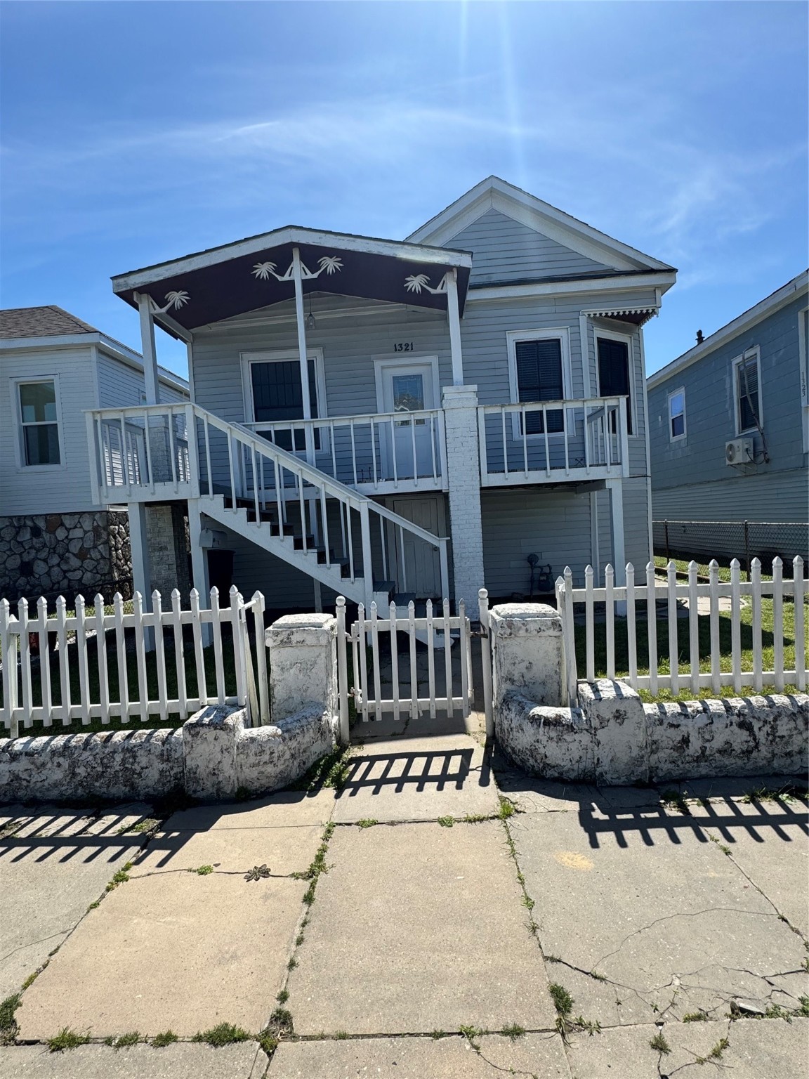 1321 Avenue M Galveston TX 77550