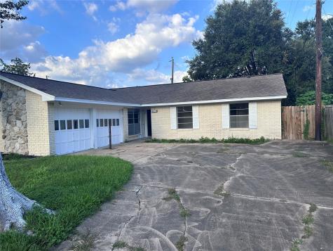 8411 Braeburn Valley Drive Houston TX 77074