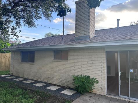 8411 Braeburn Valley Drive Houston TX 77074