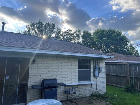 8411 Braeburn Valley Drive Houston TX 77074