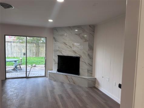 8411 Braeburn Valley Drive Houston TX 77074