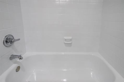 3300 Pebblebrook Drive 15 Seabrook TX 77586
