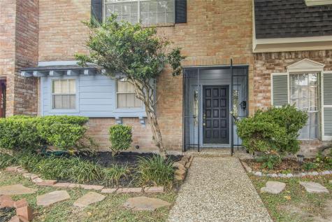 1347 Mardi Lane Houston TX 77055