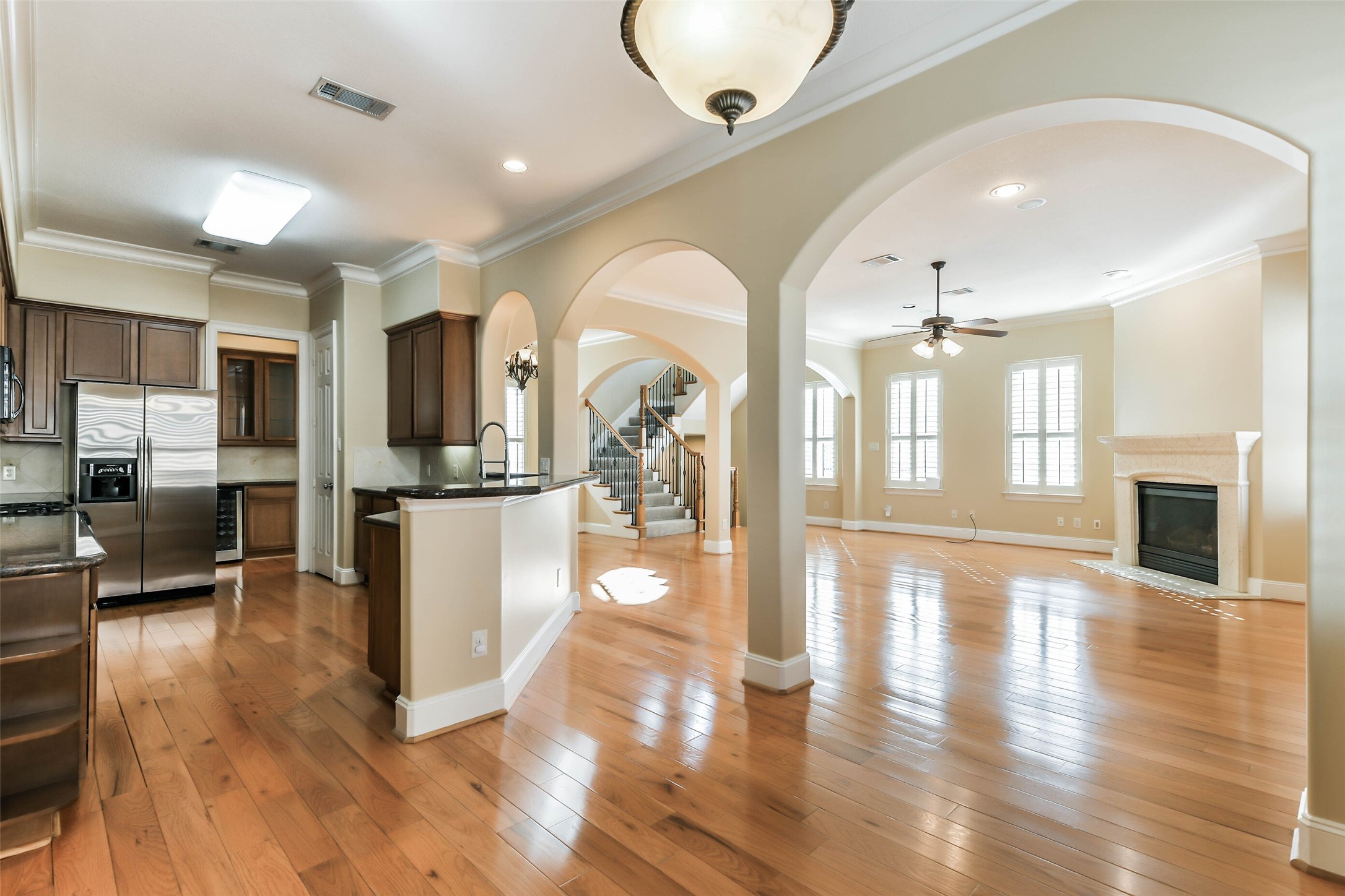 724 Jackson Hill Street Houston TX 77007