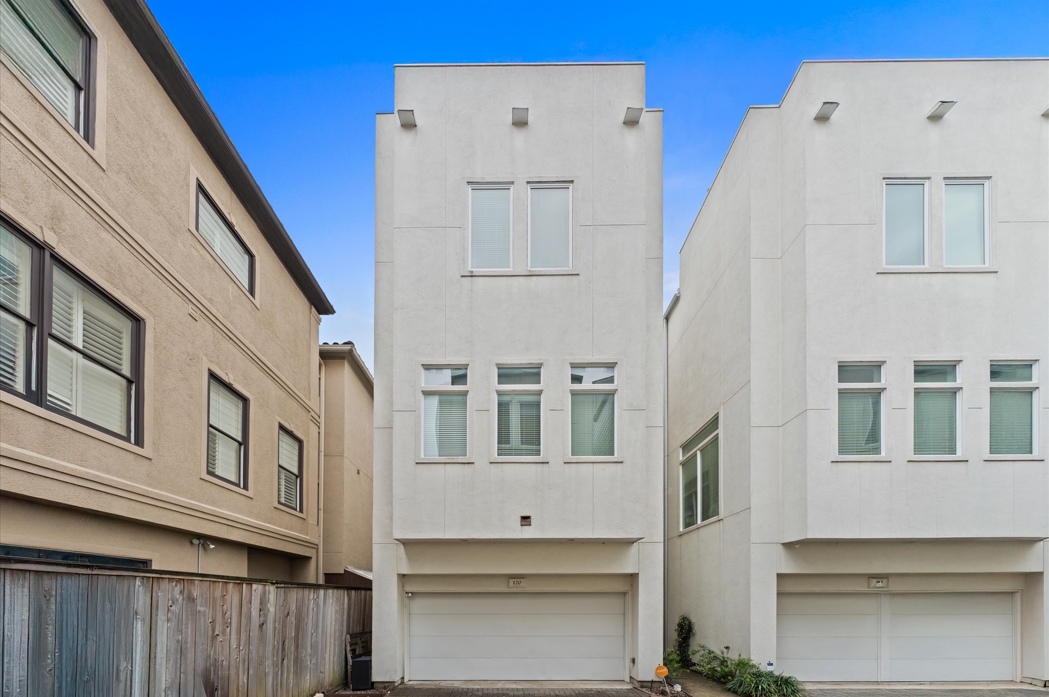 120 Pierce Street Houston TX 77002