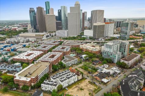 120 Pierce Street Houston TX 77002
