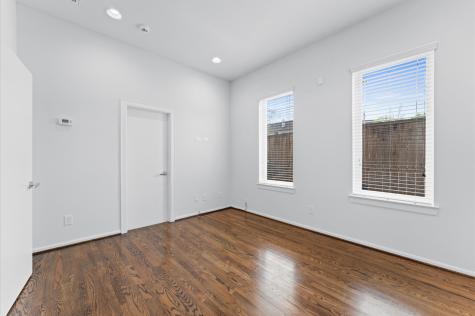 120 Pierce Street Houston TX 77002