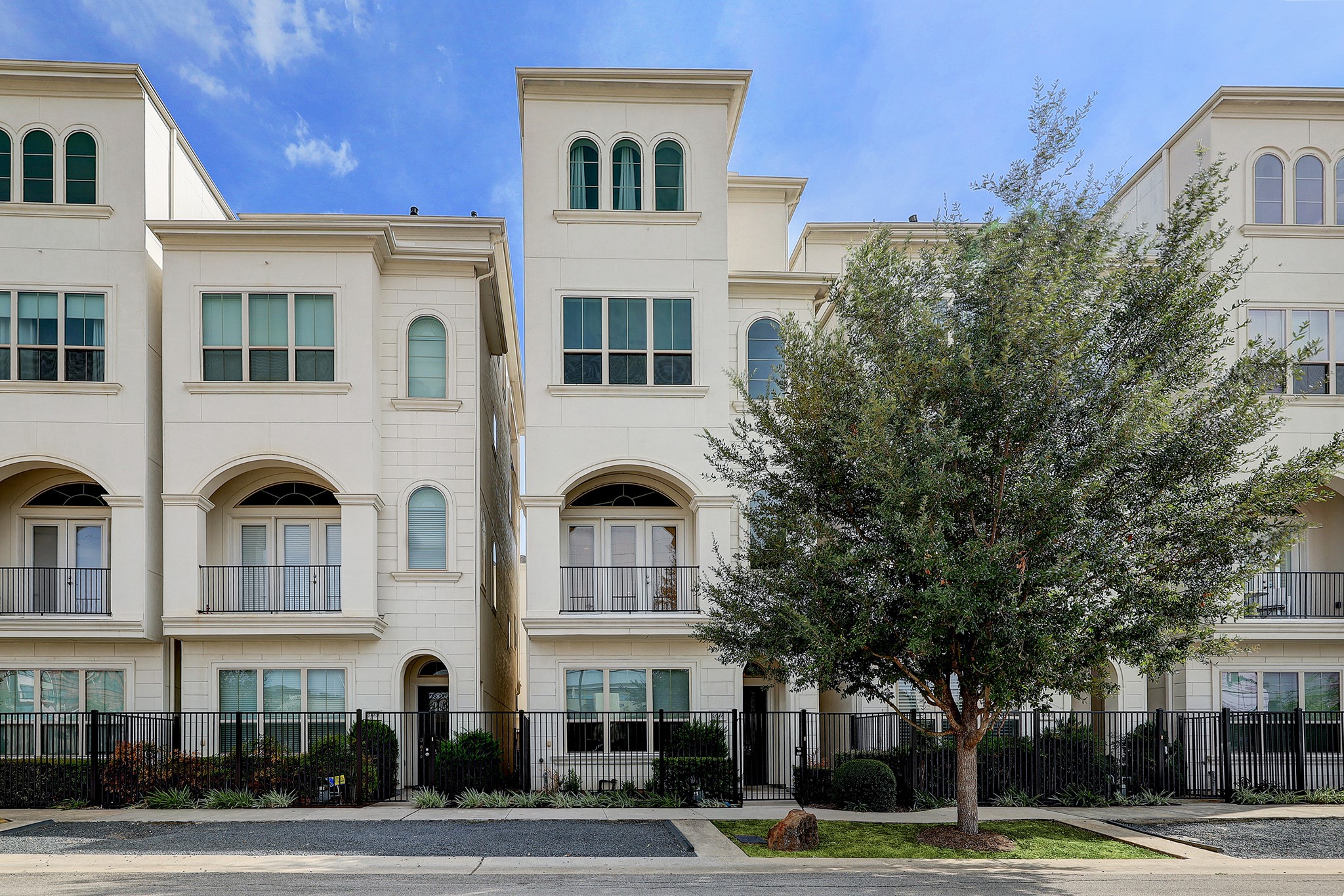 4011 Lillian Street Houston TX 77007