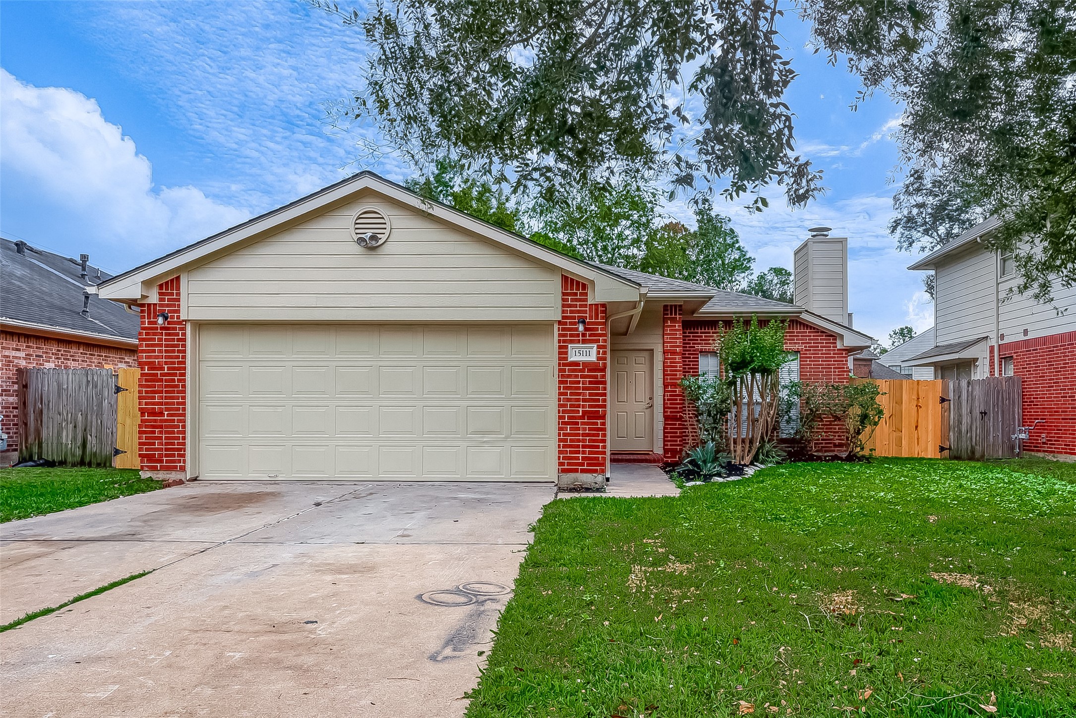 15111 Kingsbridge Way Houston TX 77083