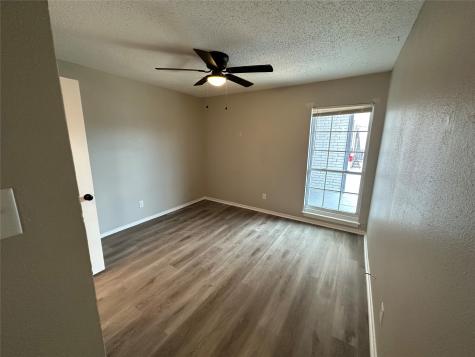 9711 Linkmeadow Lane 11 Houston TX 77025