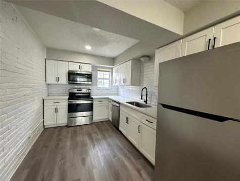 9711 Linkmeadow Lane 11 Houston TX 77025