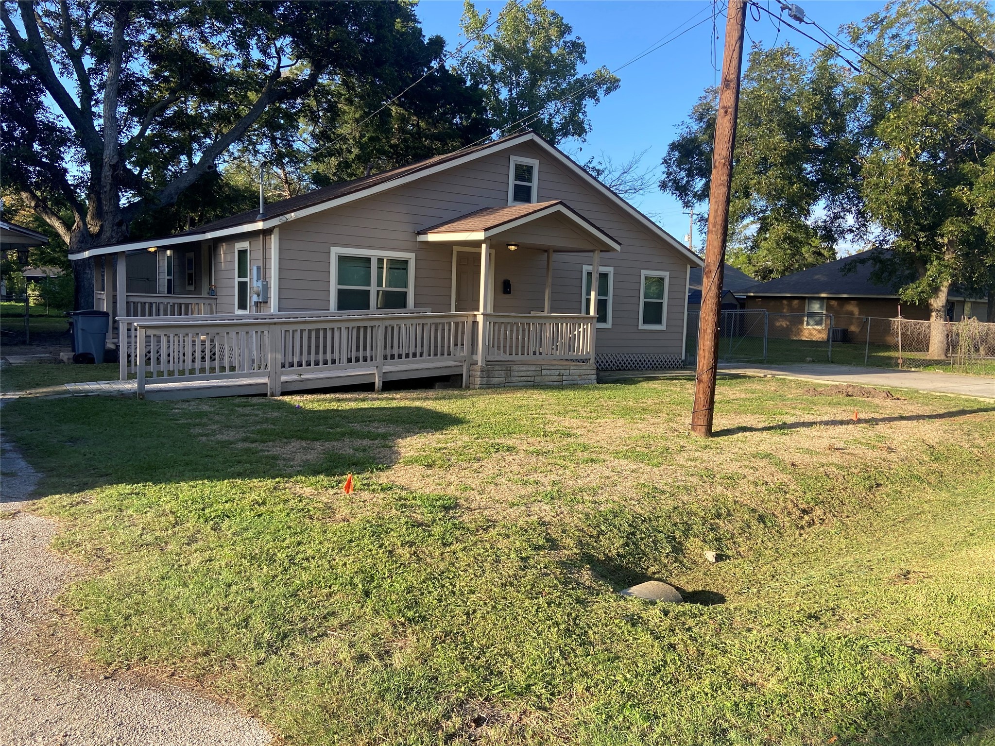 540 Magnolia Street Clute TX 77531