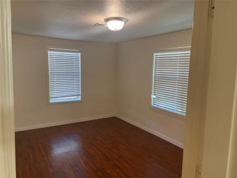 540 Magnolia Street Clute TX 77531